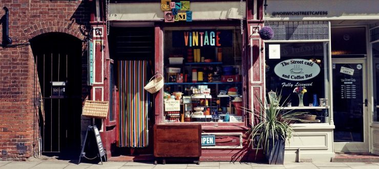 Your bakery cafe will benefit from a Uniwell POS system